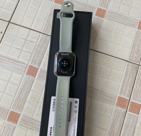 出一个魅族watch手表，天青色，自用的，...