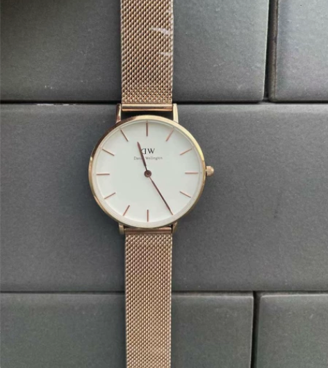 dw丹尼手表，28mm女士手表，休闲女士腕...