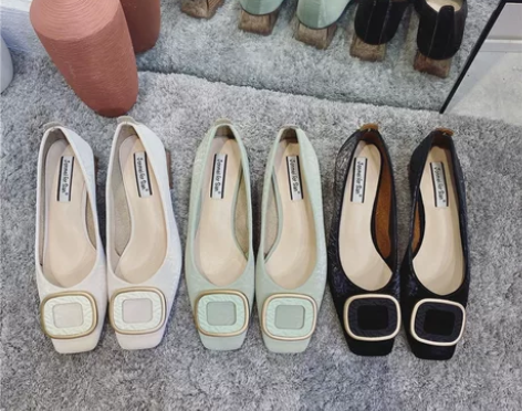 中跟鞋子女2020秋款韩版时尚方扣浅口方头...