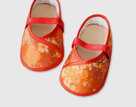 宝宝手工绣花鞋软底鞋婴儿步前鞋老北京鞋中国...