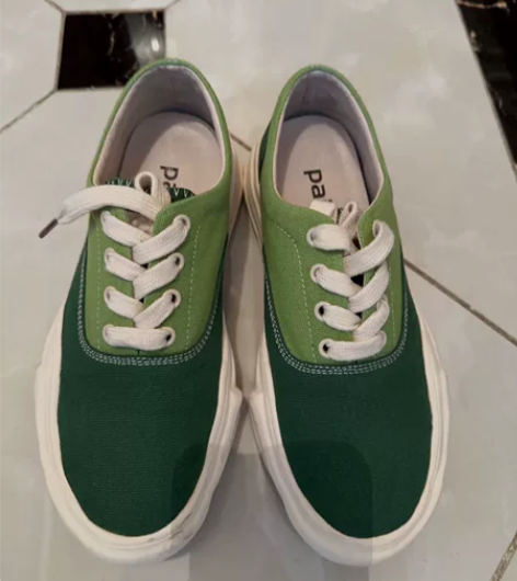 几乎全新，实物实拍无美颜无滤镜！ 超超低价！