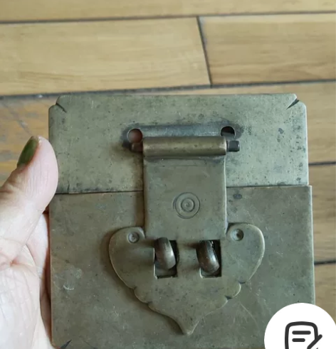 铜锁老物件,品相如图,看好再拍,售出不退不...