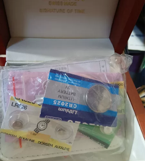 瑞之缘手表 九成新 买来几乎没用过 便宜出...