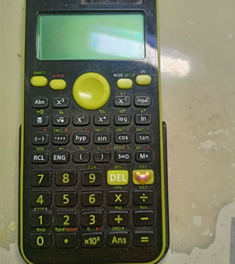 【闲置出】得力科学计算器多功能学生用函数计...