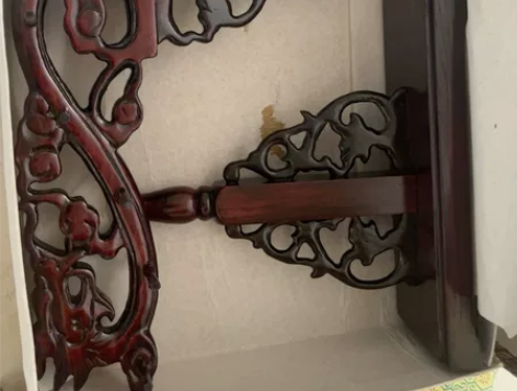 毛笔精美实木支架，全新 感兴趣的话点“我想...