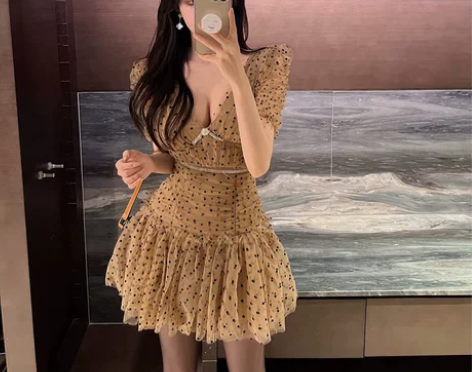 纯欲V领抽褶高腰显瘦波点网纱连衣裙夏设计高...