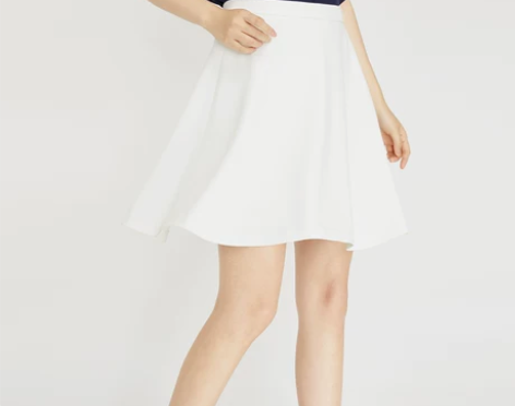 萌大志｜杏色半身裙女春夏 chic风短伞裙...