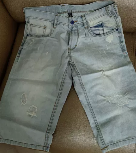男士短裤 31码 10元包邮 感兴...