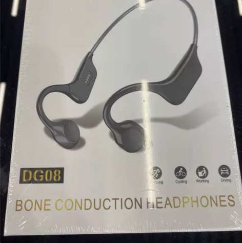 全新未拆封骨传导耳机，当时600买的，用不...