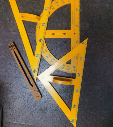 教学用三角板量角尺圆规，全新落尘，闲置处理...