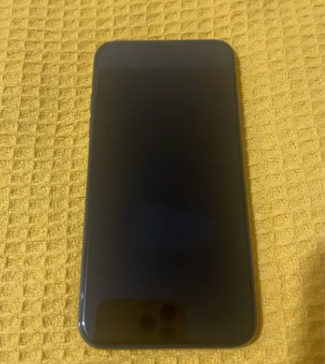 iPhoneX 家庭备用机（我媳妇用了不久...