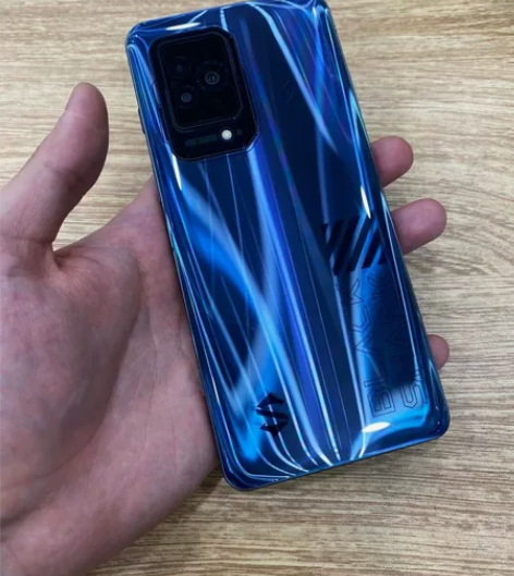 黑鲨游戏手机5(5G) 原装机 送配件 性...