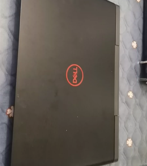 戴尔笔记本型号是戴尔7577   p72f...