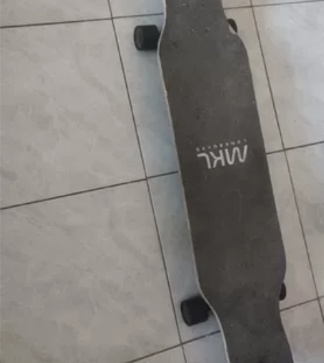 迈卡龙滑板,长1.2米 感兴趣的话点“我想...