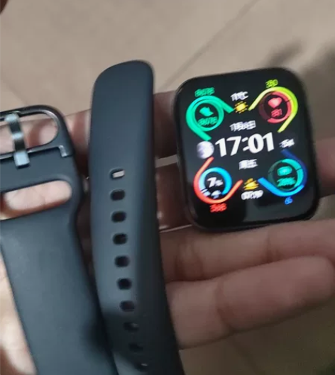 OPPO watch 2蓝牙版 有条小划痕...