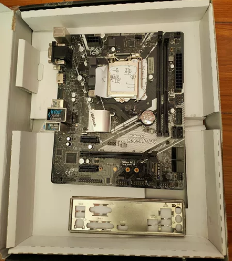 华擎b360m主板 拆机拆下来的，功能完好...