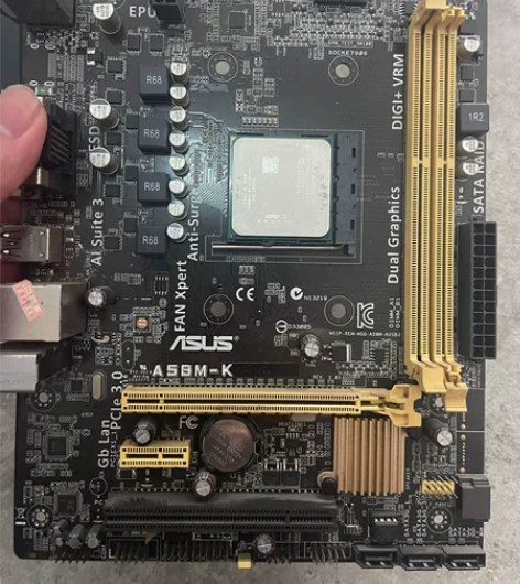 华硕主板AS8m-k ，AMD X4 73...