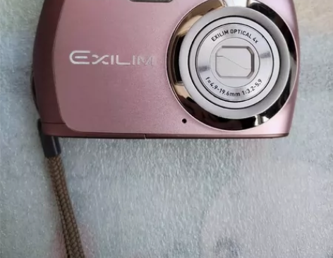 卡西欧EX-S8ccd卡片相机 标价就是实...