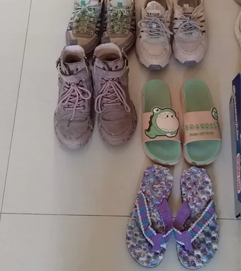 搬家清鞋柜   鞋子均20一双 拖鞋新的1...