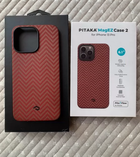 Pitaka iPhone 13 Pro红...