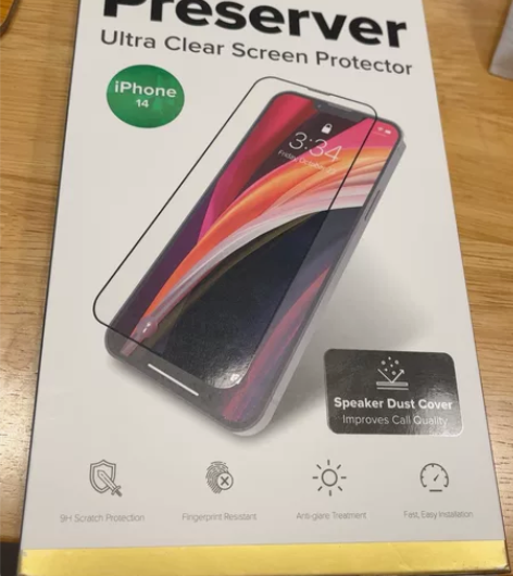 之前苹果专卖店里买手机,多买了个iPhon...