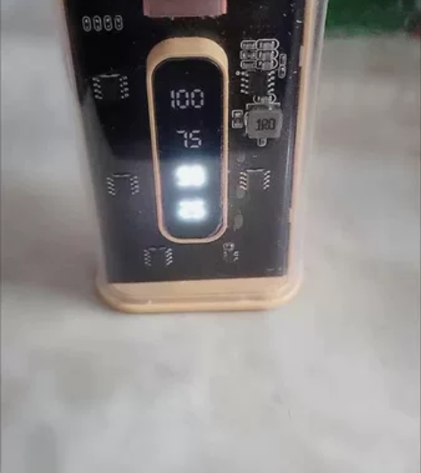 【全新捡漏】透明迷你20000毫安自带线充...