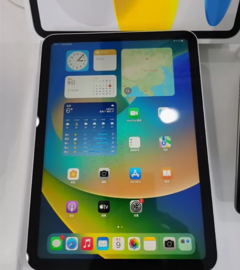 苹果2022新款平板ipad~64G银，给...