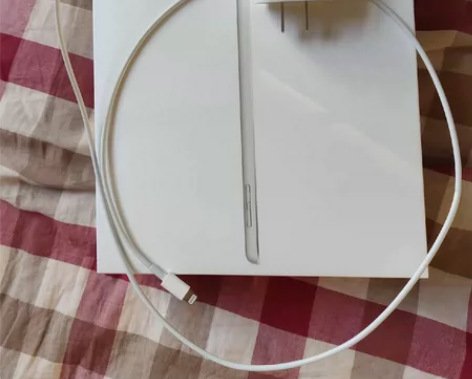 iPad第九代 2021 10.2寸  6...