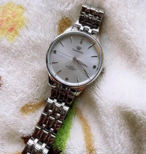 天王手表 女款 需要的联系型号31314感...