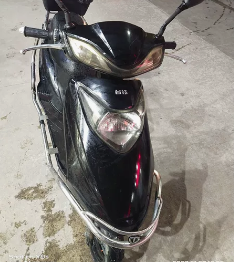 出闲置自己家用的新台铃公主款电动车 6块电...