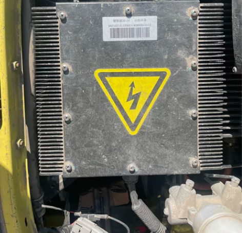 知豆D1拆车件，电机控制器，充电机，电池组...