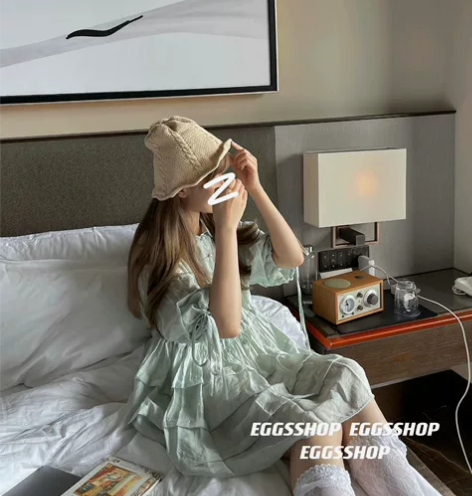 EGGSSHOP蛋妈家复古蛋糕裙 全新仅试...