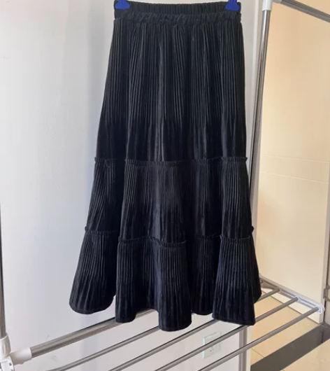 褶皱百褶蛋糕裙,金丝绒,搭配衣服超赞 感兴...