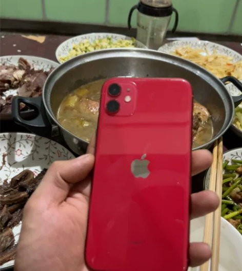 个人使用一手机,苹果11,女生自用.,无任...