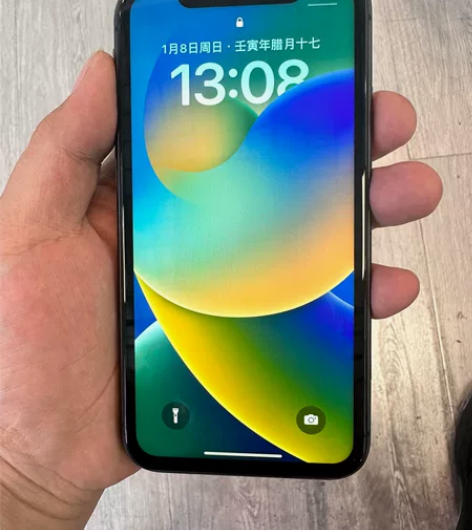 苹果11  黑色64g  机器新 只更换屏...