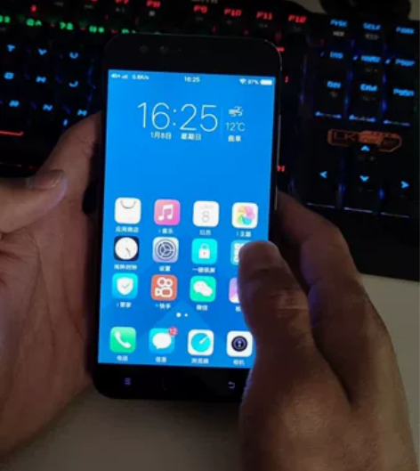 VIVO X9i 手机功能一切正常，全网通...