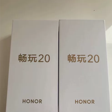 新到荣耀畅玩20 6+128白色，蓝色，演...