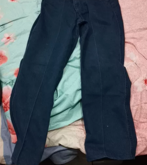 男士牛仔裤 感兴趣的话点“我想要”和我私聊...