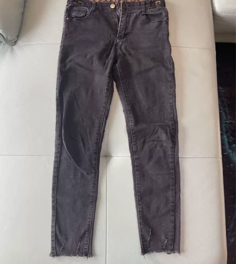 灰色牛仔裤 L码，图片实图。40包邮带走不...
