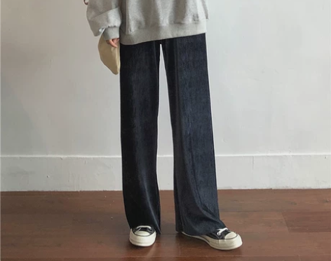 muzi 2020春/复古百褶丝绒阔腿裤女...