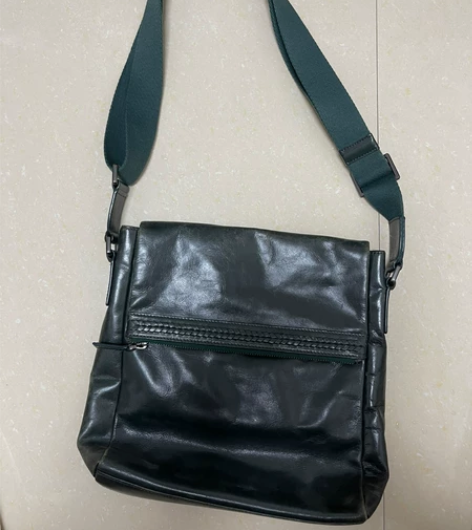 单肩背包 斜挎包 商务单间包 男士单肩背包...