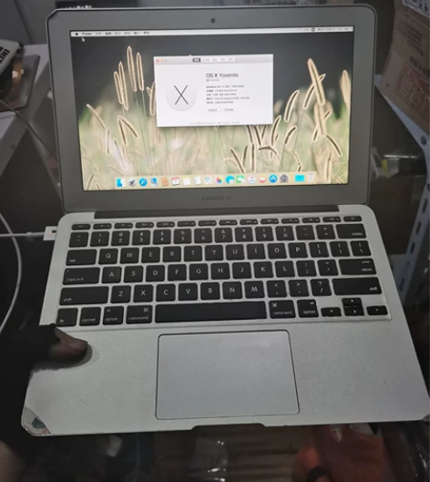 苹果笔记本,macbookair,4+12...