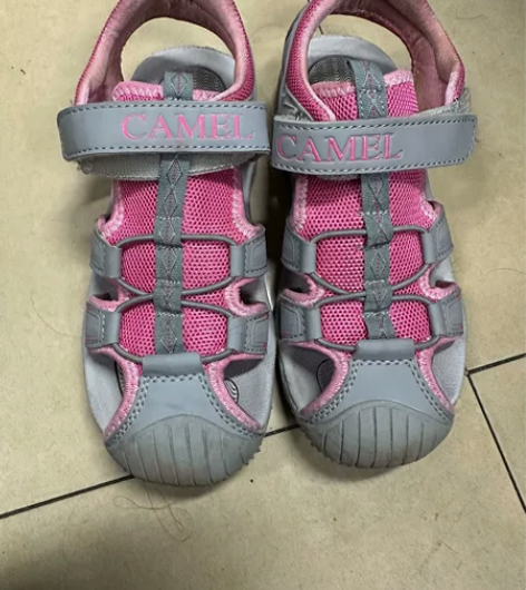 骆驼camel 运动凉鞋，35-36码，不...