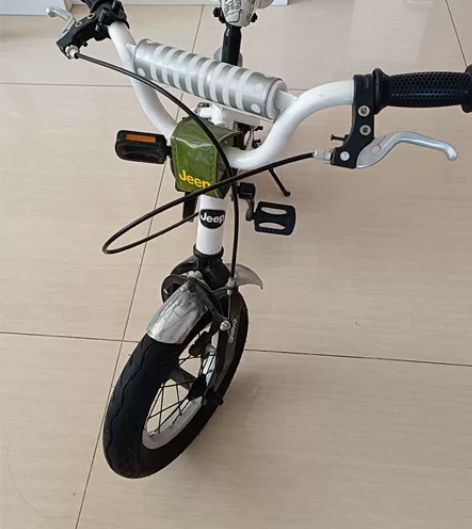 Jeep儿童自行车，12寸，商场购置，购买...