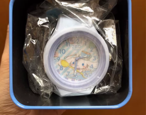 正港三丽鸥正版联名儿童大人手表可爱玉桂狗防...