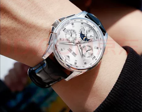 我想卖一款手表欧品客6月份在京东买的由于后...