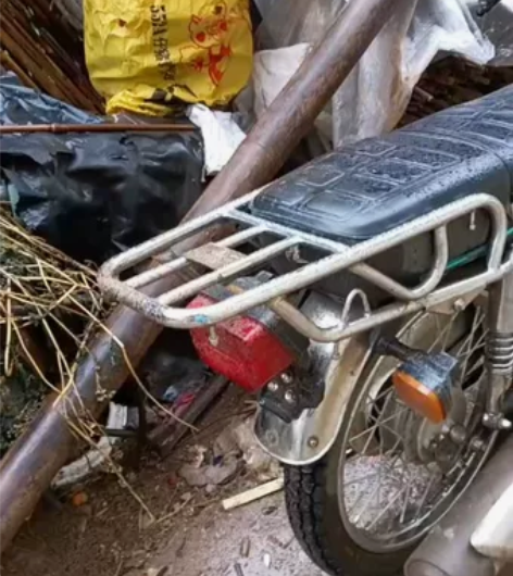 飞鹰电喷。新车刚刚开4000公里。现在是下...