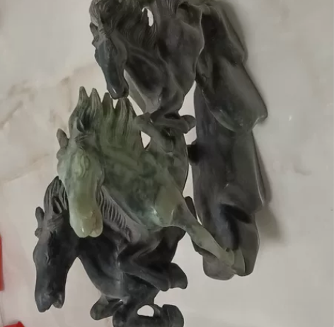 玉雕，高26cmX18cm 感兴趣的话点“...