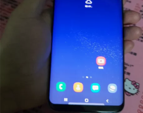 三星S8+原装屏幕,有坏点,备份导出资料都...
