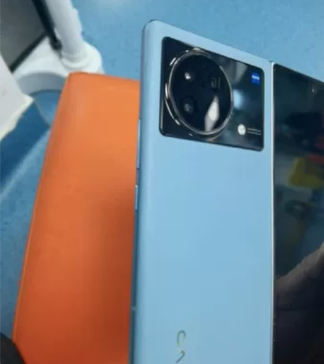 vivo X Fold折叠屏手机 运存12...